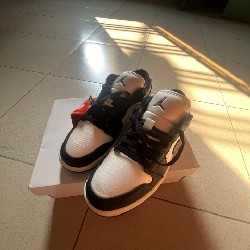 Giày Panda Jordan + size 40 +đen trắng + chính hãng + còn mới/nguyên mác 67080