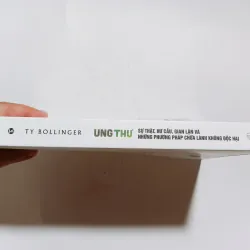 Ung Thư - Sự Thật, Hư Cấu Và Gian Lận Và Những Phương Pháp Chữa Bệnh Không Độc Hại  1002927