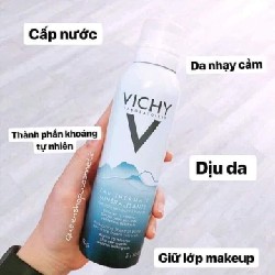 Xịt khoáng Vichy Eau Thermale 573