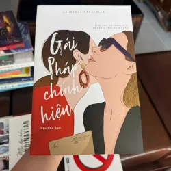 GÁI PHÁP CHÍNH HIỆU – Laurence Caracalla - K3 1006678