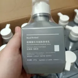 Kem Ủ Kích Trắng Body Royal Retinol B22 The Matrix Retinol 1.5% 200g Mẫu Mới 562003