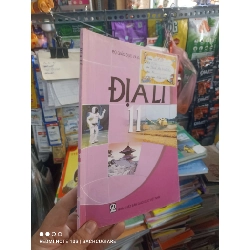 Địa Lí 11 2020 mới 80% Giáo khoa HCM2702