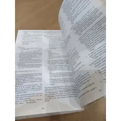 Webster's new world compact school and office dictionary 574151