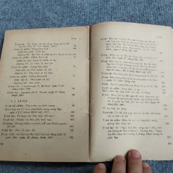 VỀ XÂY DỰNG CON NGƯỜI MỚI XÃ HỘI CHỦ NGHĨA 688744