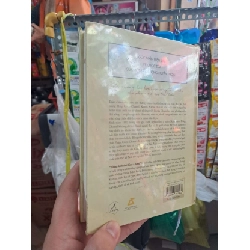 Thánh Kinh Theo Coco Chanel - Karen Karbo 2017 mới 80% ố bìa cứng KỸ NĂNG HCM3012