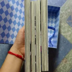 Văn hào lưu lạc ( hộp) 1003454