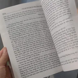 Thế Giới Tình Cảm Của Mao Trạch Đông - Tôn Hồng Quân & Vương Tú Hà 928492