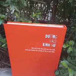 Đường vào tình sử thơ Đinh Hùng  731907