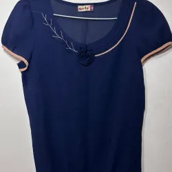 Áo nữ xanh size M kiểu dáng đơn giản 734250