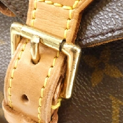 Ba lô Louis Vuitton Monogram Montsouris MM M51136 610463