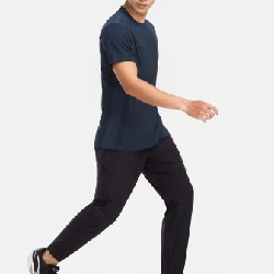 Quần thể thao Jogger co giãn 140k chưa mặc lần nào 4175