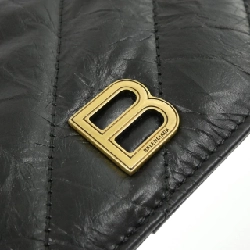 【Sản phẩm mới】Ví đựng tiền xu và thẻ dài CRUSH của Balenciaga QUILTED 766465 210J1 621170