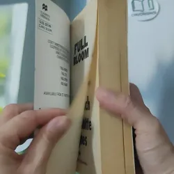 Full Bloom - Janet Evanovich & Charlotte Hughes 1027582