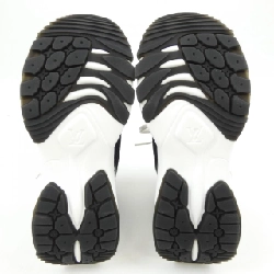 Giày sneaker dòng Run 55 của Louis Vuitton 656196