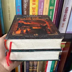 TỨ THẾ ĐỒNG ĐƯỜNG, bản bìa cứng trọn bộ 2 tập, xb 2003 791119