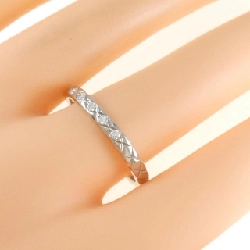 Nhẫn nhỏ 5P Coco Crush của Chanel - Hàng hiệu Authentic 839030