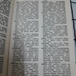 A DICTIONARY OF SYNONYMS AND ANTONYMS [Đồng nghĩa & Trái nghĩa] by Joshep Devin  762522