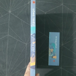 "Bò hoang phố cổ" - Uông Triều 493207