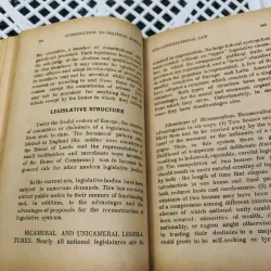 INTRODUCTION TO POLITICAL SCIENCE AND CONSTITUTIONAL LAW (Sách song ngữ Anh – Việt) 799102