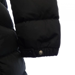 Áo khoác lông vũ MONCLER 635079