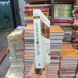 Hồi Ký Gia Đình Bạn Bè Và Đất Nước- Nguyễn Thị Bình 784054