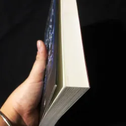 Rừng Sâu Tăm Tối - Ruth Ware 759107