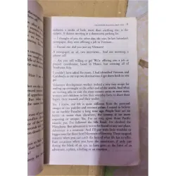Sách ngoại văn - A VietNam Chronicle anh other Asian stories - Claude Potvin 933380