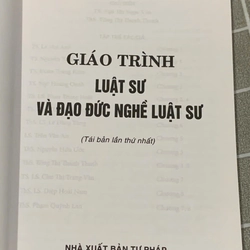 GIÁO TRÌNH LUẬT SƯ VÀ ĐẠO ĐỨC NGHỀ LUẬT SƯ 545936