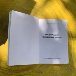 COMBO MỘT SỐ VẤN ĐỀ VỀ VĂN HOÁ VIỆT NAM ĐƯƠNG ĐẠI & DẪN LUẬN NGÔN NGỮ HỌC  785680