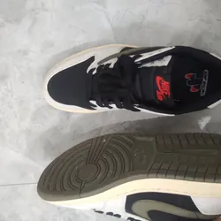 Travis Scott Jordan 1 Low Olive 590444