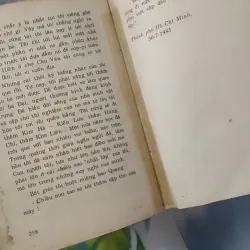 [MIỄN PHÍ BỌC SÁCH] [XƯA] Bàn Có Năm Chỗ Ngồi (1994) - Nguyễn Nhật Ánh 997850
