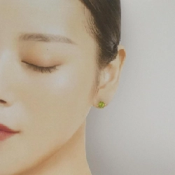 K18YG Peridot Bông tai 1.80CT - Hàng hiệu Chính hãng 867788