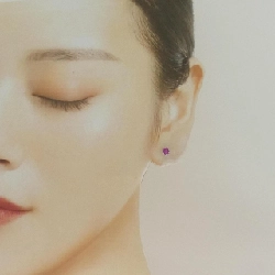 K18WG Sapphire Bông tai 0.56CT - Hàng hiệu Chính hãng 871768