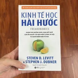 Sách: Kinh Tế Học Hài Hước (Alpha Books) 590060