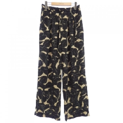 Nijusanku 23区 Quần