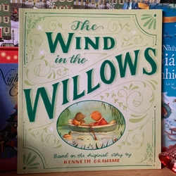 Sách tranh The Wind in the Willows, Used, 90%, Picture Book For Kids