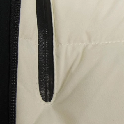 Áo khoác lông vũ MONCLER 638903