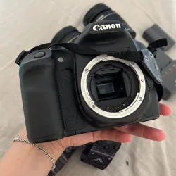 Máy ảnh canon 40D kèm 2 len 18-55 28-80 sử dụng tốt 998505