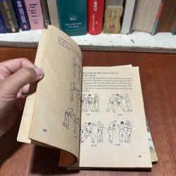II Sách Võ Thuật: KARATE _ Tự Vệ Chiến Đấu - Võ Sư Nguyễn Văn Dũng - 1990, 1992 790718