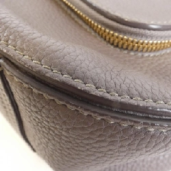 Túi đeo vai Maxi Zip Anya Hindmarch 610163