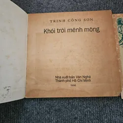 Khói trời mêng mông - tập nhạc Trịnh Công Sơn 736920