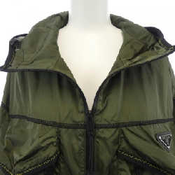 Áo khoác PRADA với logo hình tam giác 292003 S212 1WQ9 - Hàng hiệu Authentic 814373