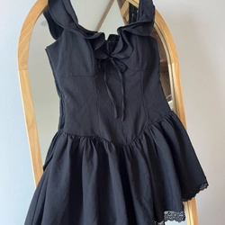 Đầm đen ByVee size M 499323