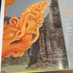 SCHATZE DER ARCHAOLOGIE VIETNAMS (BÁU VẬT KHẢO CỔ HỌC VIỆT NAM), XUẤT BẢN TẠI ĐỨC (2016) 493492