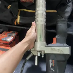 (HÀNG TRƯNG BÀY)MÁY BƠM MỠ KHÔNG DÂY BAHCO BCL32G1–14.4V VỚI DUNG TÍCH BÌNH CHỨA GR-400 760688