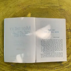 MỘT THẾ KỶ THƠ VIỆT 1003961