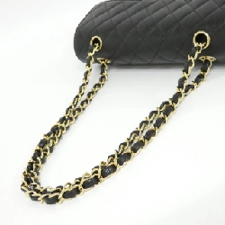 Túi xách chéo Chanel 1113 610480