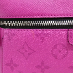 Túi đeo chéo Louis Vuitton Taiga Lama Outdoor Messenger M30765 - Hàng hiệu Chính hãng 776500