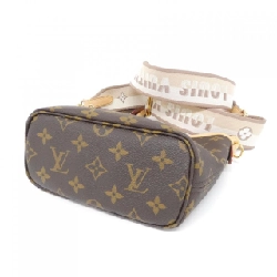 Túi Louis Vuitton Monogram Neverfull BB M46705 610645