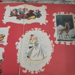 Sách truyện cổ tích màu khổ lớn tiếng Pháp- Waly Disney BLANCHE, BAMBI, CENDRILION in 1963 758693